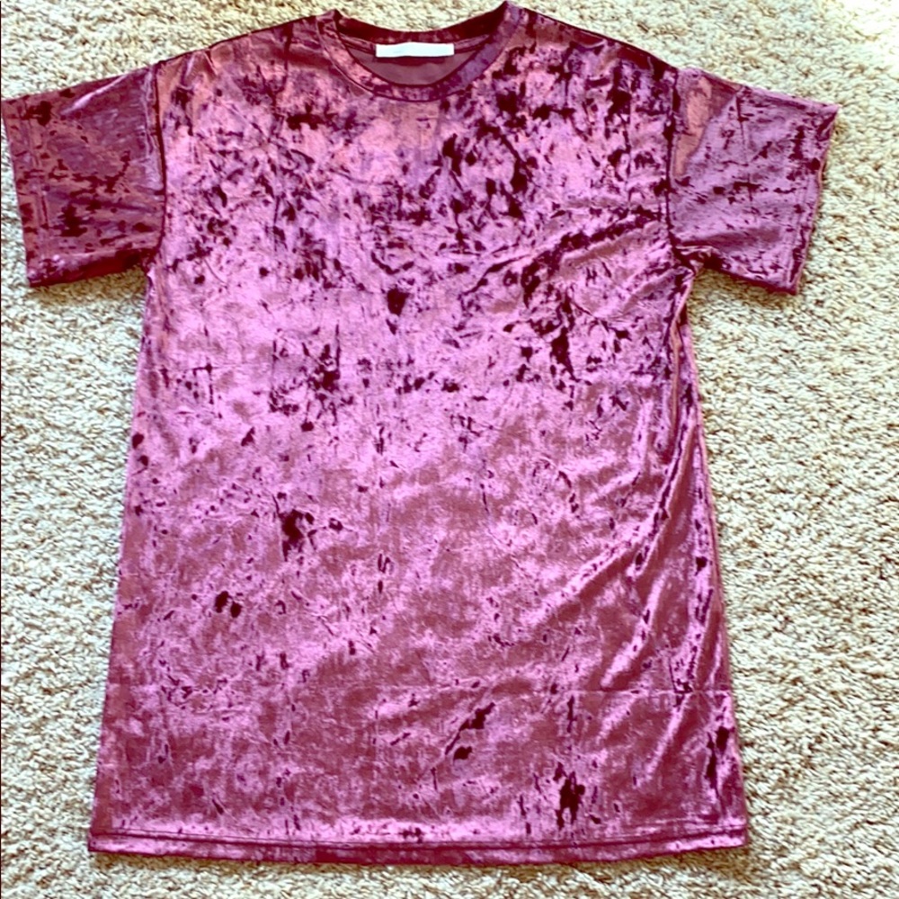 Velvet material maroon/purple oversized t shirt